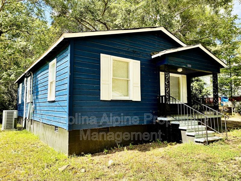 1111 Spann St - Photo 3 of 16