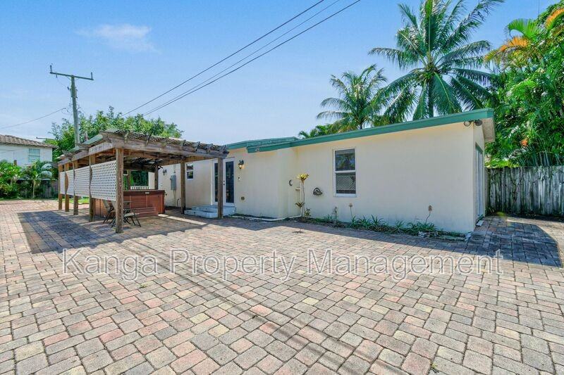 3450 South Olive Avenue - Photo 3 of 27