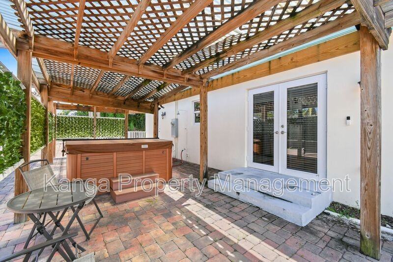 3450 South Olive Avenue - Photo 5 of 27