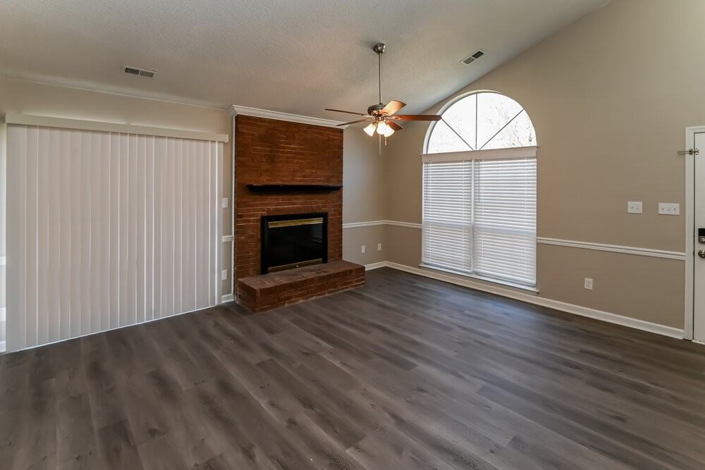 6124 Sunbridge Ct - Photo 4 of 16