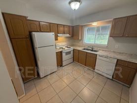 4209 S Semoran Blvd #13 - Photo 1 of 1