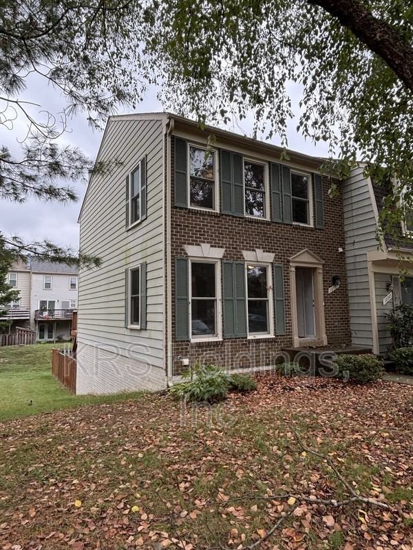 10707 Gideon Ct - Photo 2 of 25