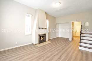 263 28th St #B - Photo 1 of 1