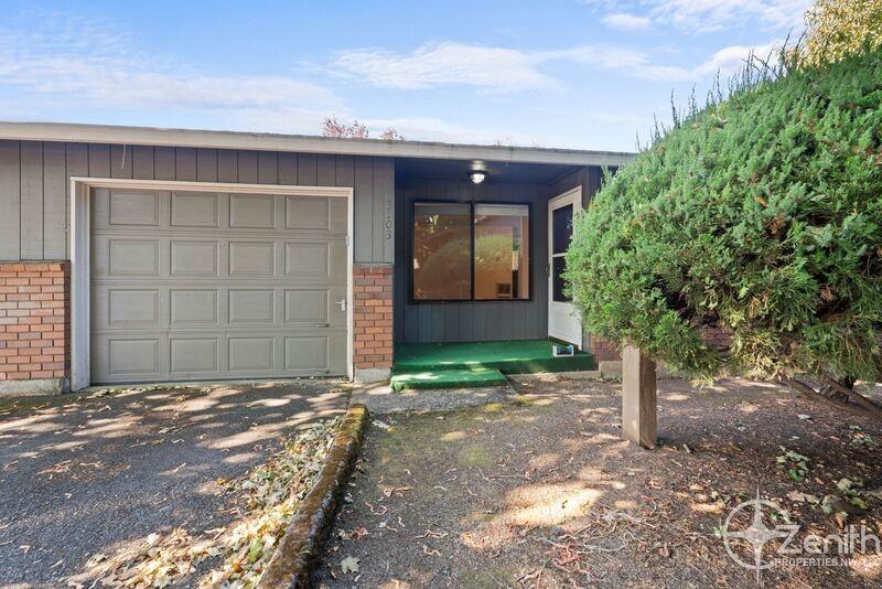 3103 Ne Whitman Ave - Photo 2 of 23