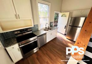 530 Oakland Ave Se #A - Photo 1 of 1