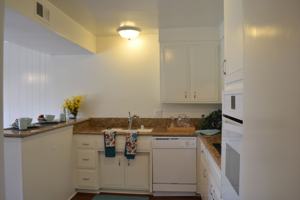 featured image of 1100 W Huntington Dr