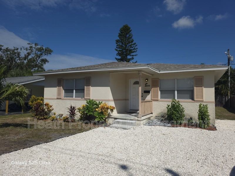 8145 22nd Ave N - Photo 2 of 28