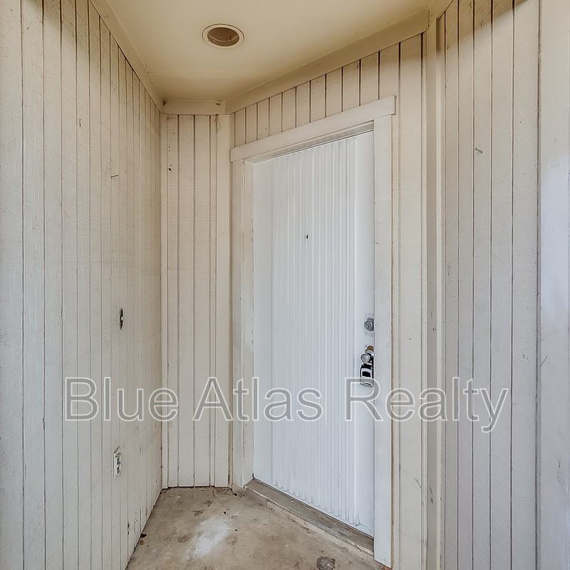 712 Via Miramonte - Photo 4 of 33