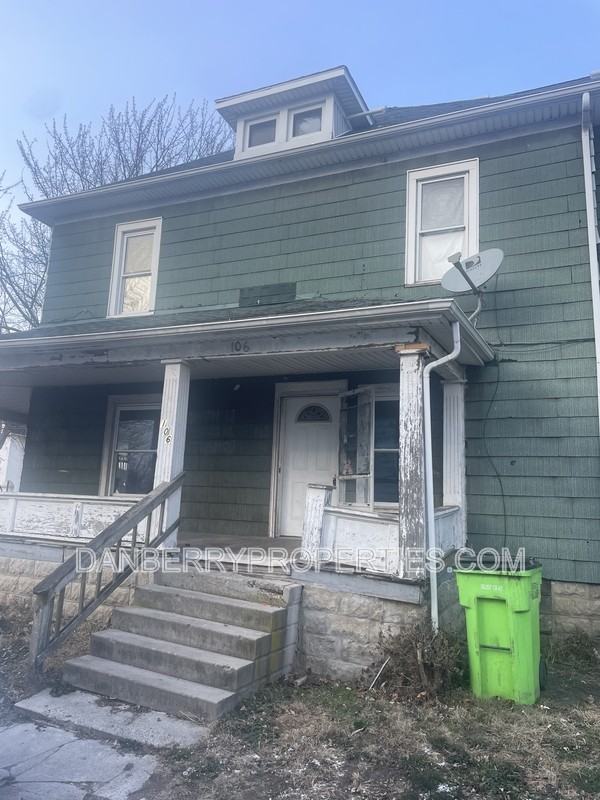 106 Taft Blvd - Photo 2 of 16