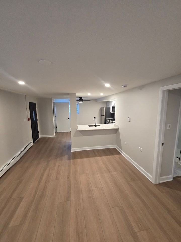 143 Ann Street - Photo 6 of 11