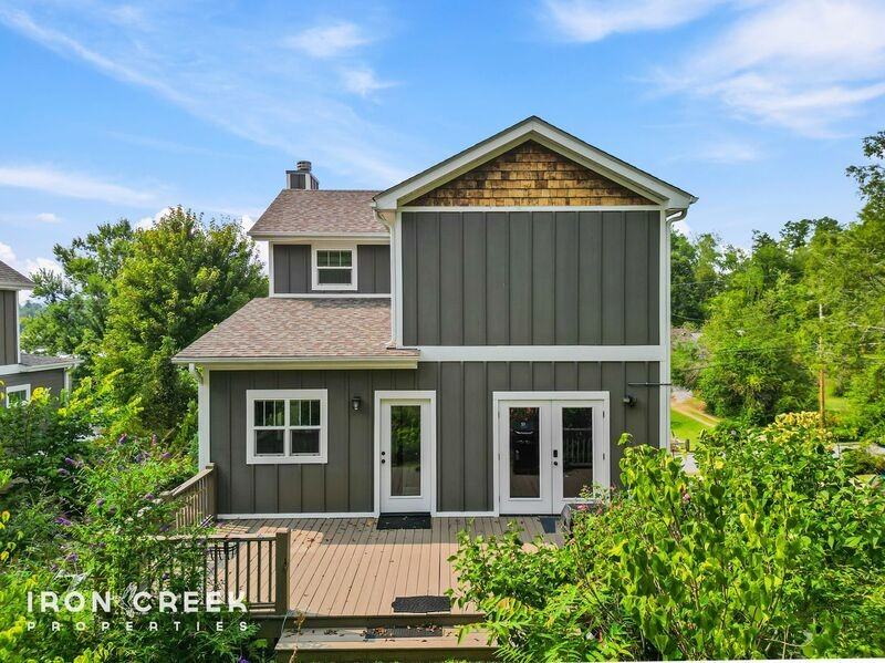 85 Beaver Drive - Photo 2 of 36