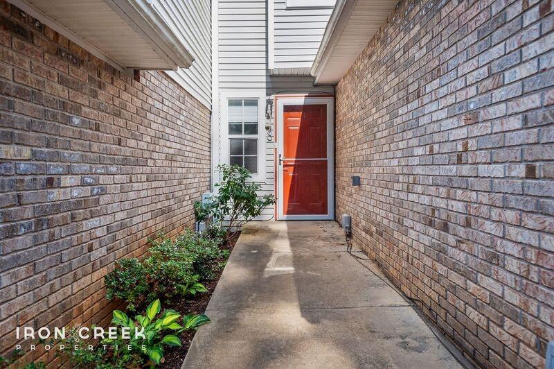 8 Briar Knoll Ct - Photo 3 of 30