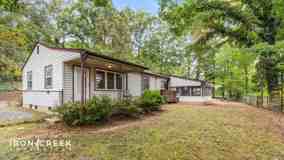 307 Northeast Avenue - Photo 1 of 1