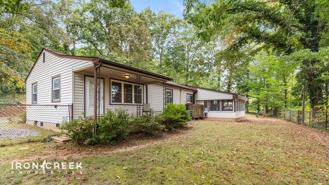 307 Northeast Avenue - Photo 1 of 1