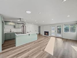 featured image of 729 Center St