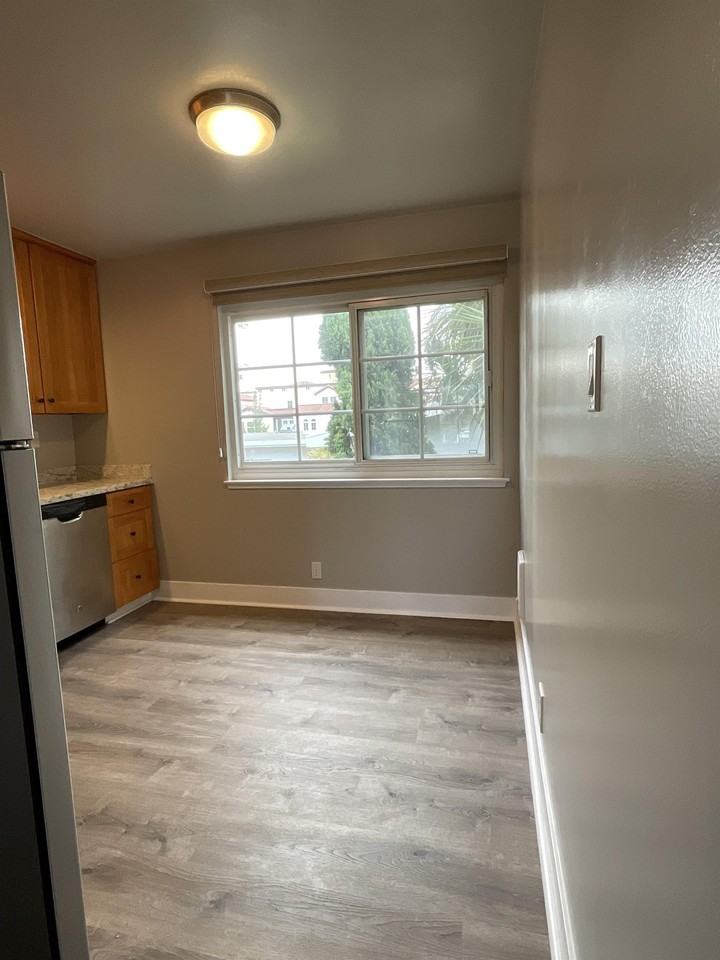 130 Magnolia Avenue - Photo 6 of 25