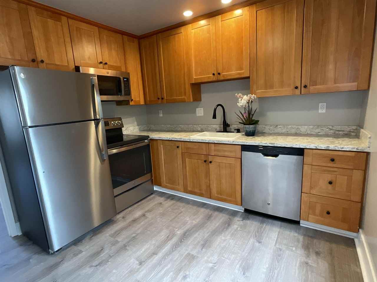 130 Magnolia Avenue - Photo 7 of 25