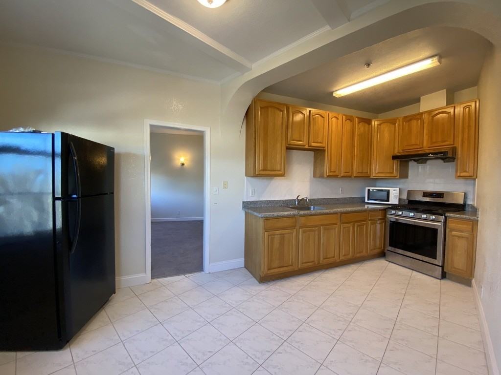 2454 South El Camino Real - Photo 7 of 16