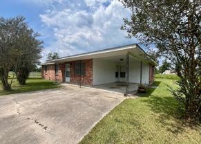 14253 Highway 431 - Photo 1 of 1