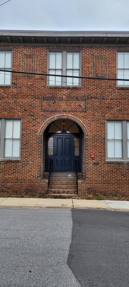 9 Hill Street - Photo 3 of 3