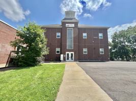 featured image of 214 Wood St