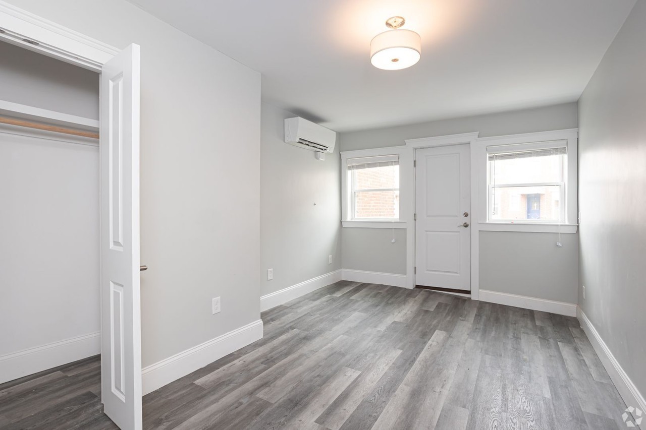 108-110 Meridian Street - Photo 3 of 29