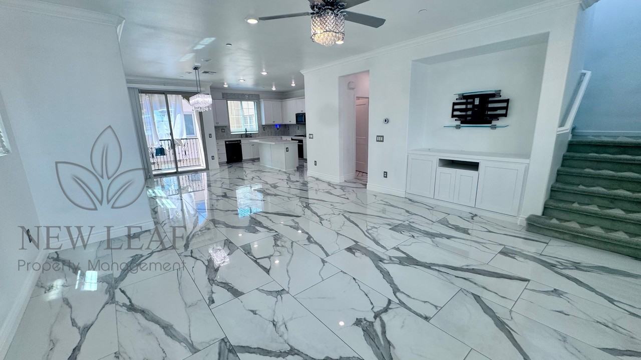 2227 Rose Garden Ct - Photo 6 of 44