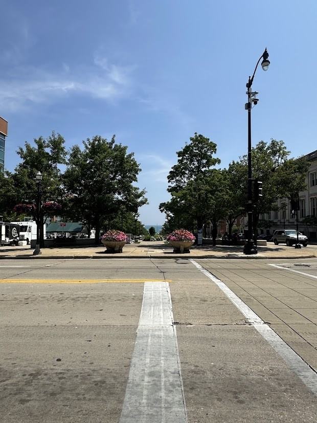 413 6th Street - Photo 2 of 9