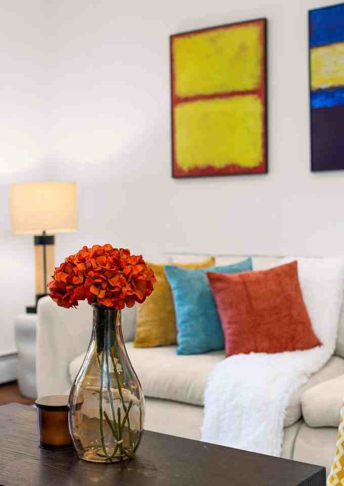 15 Saint Marks Pl #1291588P - Photo 4 of 16