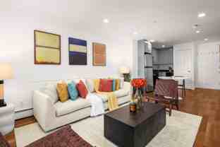 15 Saint Marks Pl - Photo 1 of 1