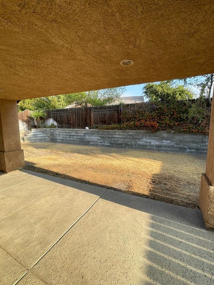 13122 Ridgeway Meadows Dr - Photo 2 of 20