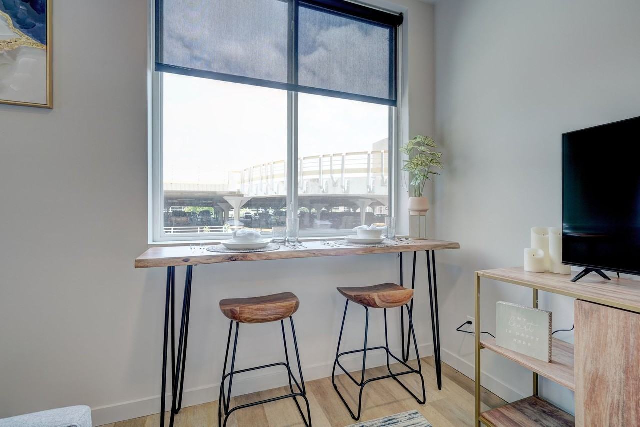 Ayva at Midtown - Photo 6 of 21