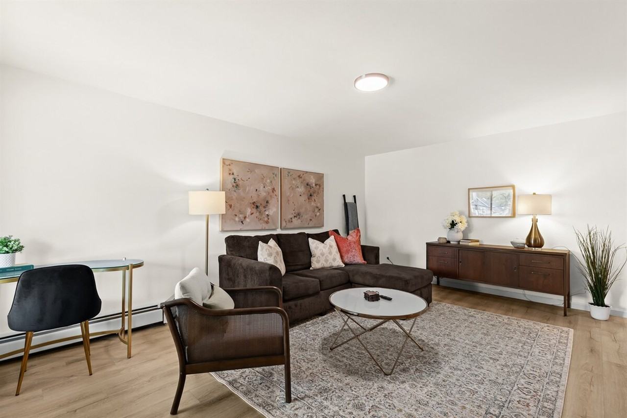 22 2nd St #1032313P - Photo 2 of 31