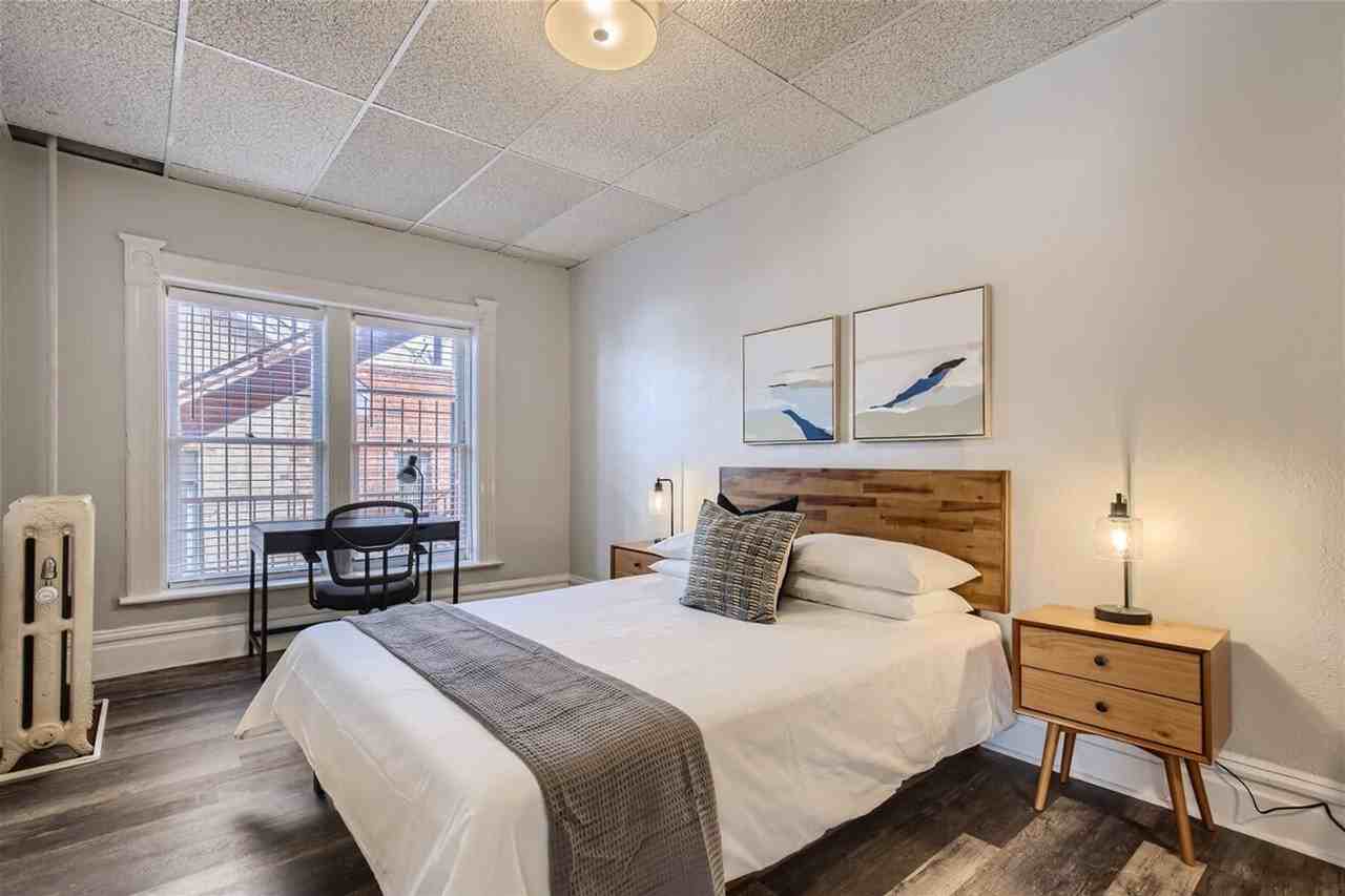 2805 E 16th Ave #1026276P - Photo 3 of 32