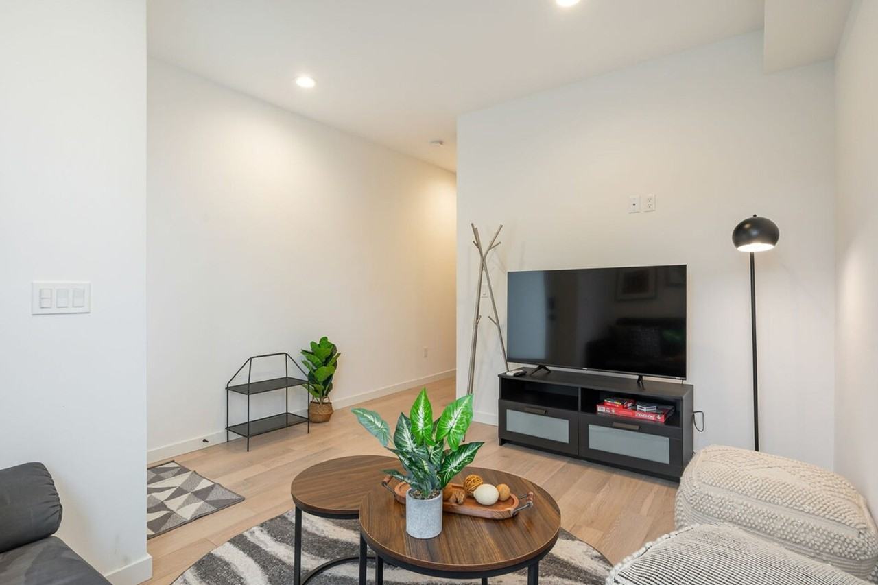 6125 Sand Point Way Ne #1036013P - Photo 4 of 50