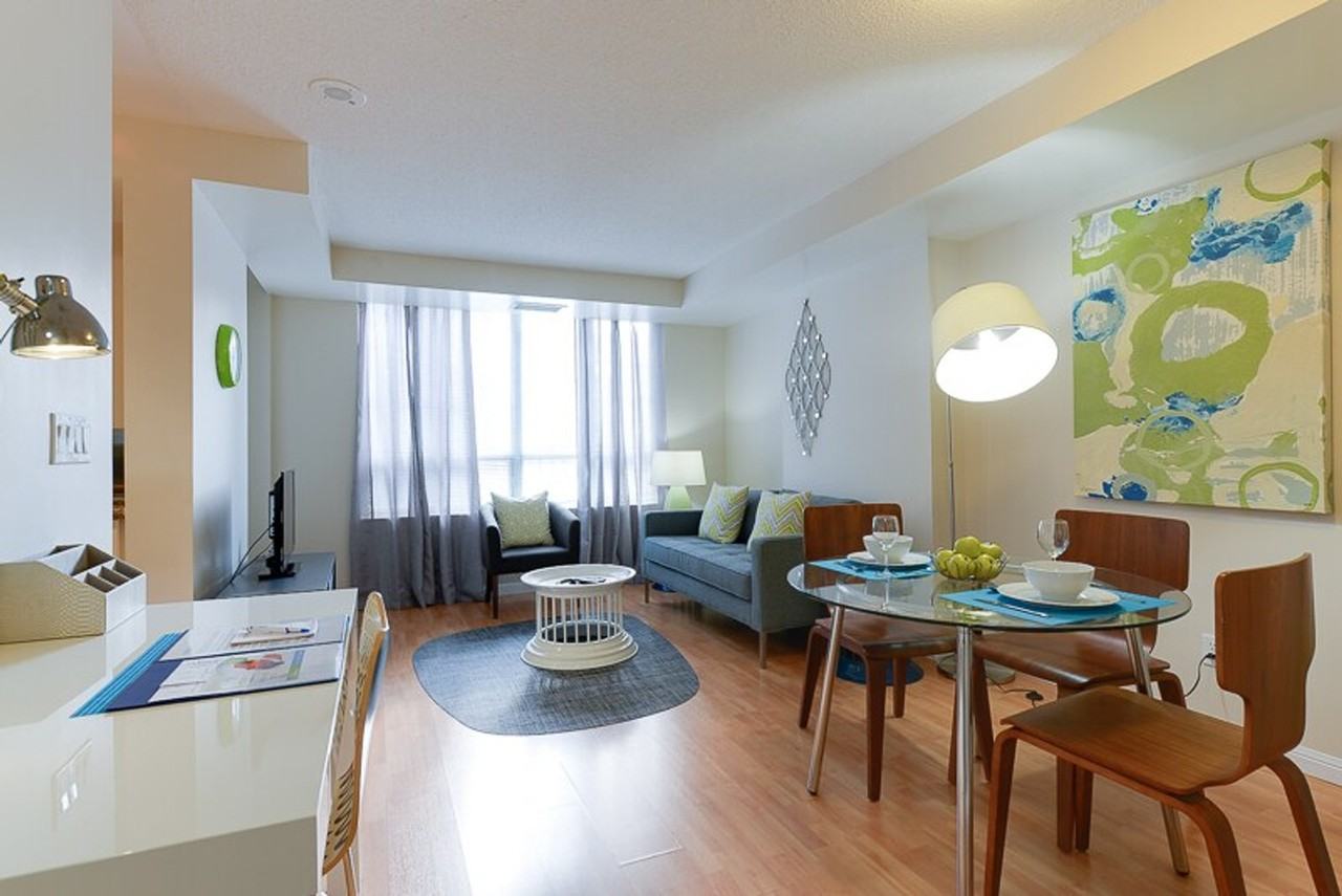 224 Richmond St W #1034889P - Photo 3 of 12