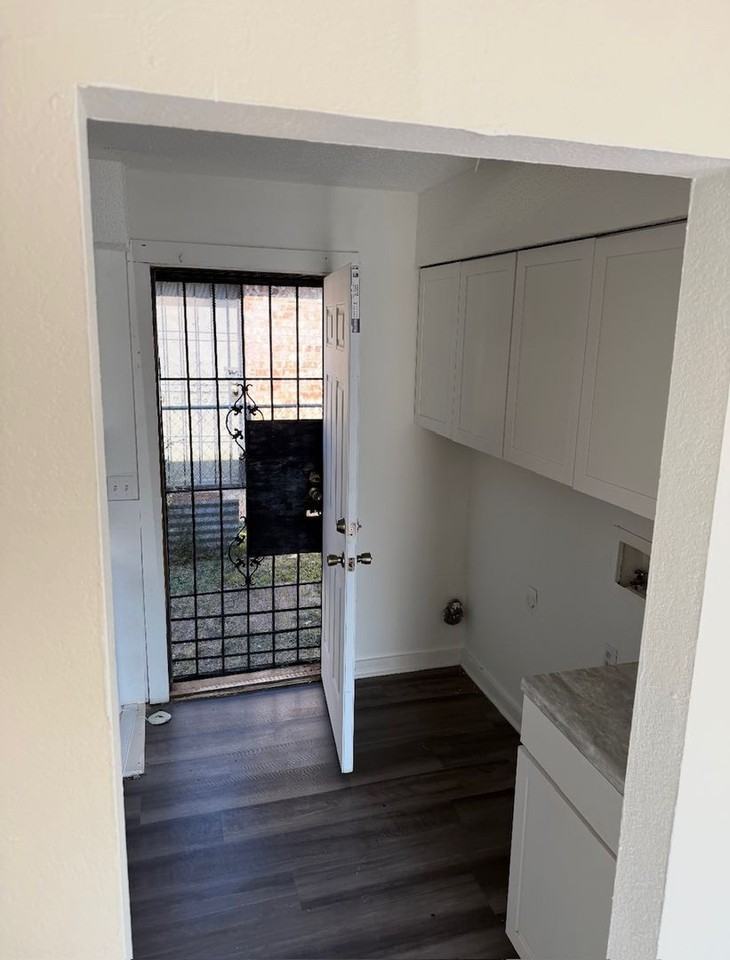 1304 Meriweather Ave - Photo 6 of 15