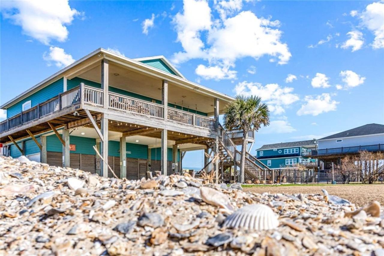 986 Dolly St #1281079P - Photo 6 of 50