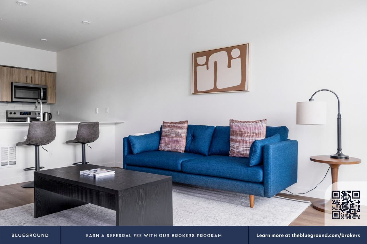 12377 137th Pl Ne #942 - Photo 5 of 28