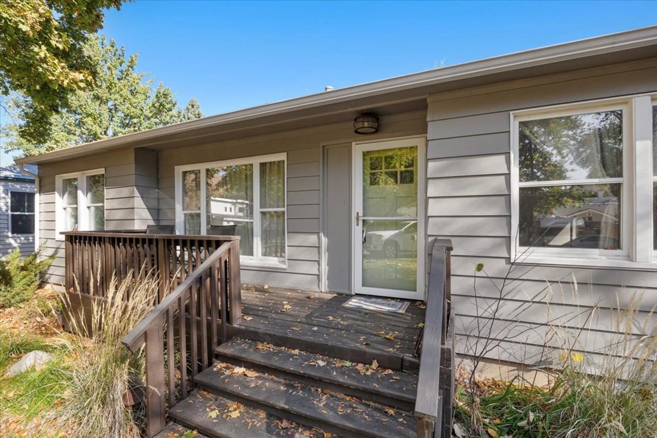 2604 N 29th St #1308986P - Photo 2 of 38