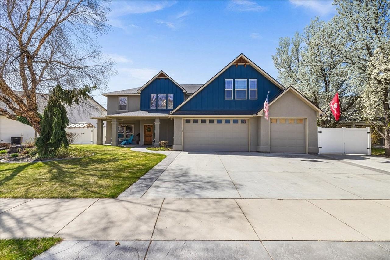 2279 S Bear Claw Way #1308969P - Photo 2 of 47