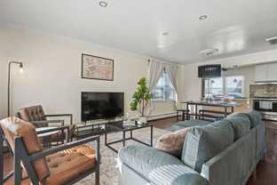 9103 Columbia Ave - Photo 1 of 1