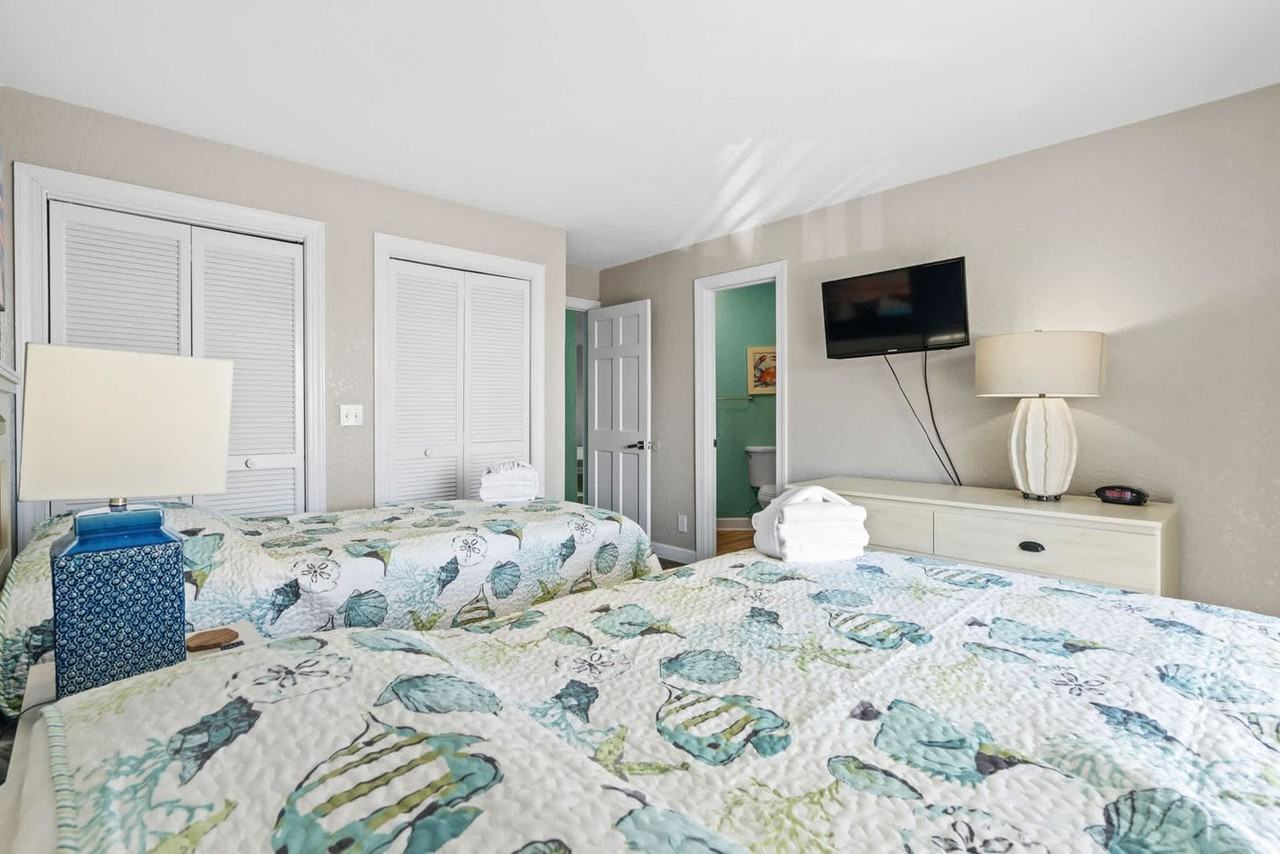 2805B N Ocean Blvd #1308929P - Photo 4 of 50