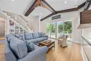 featured image of 110 N Boyle Dr