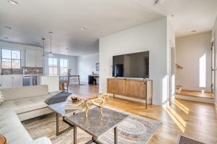 512 Ne 56th Ave - Photo 1 of 1