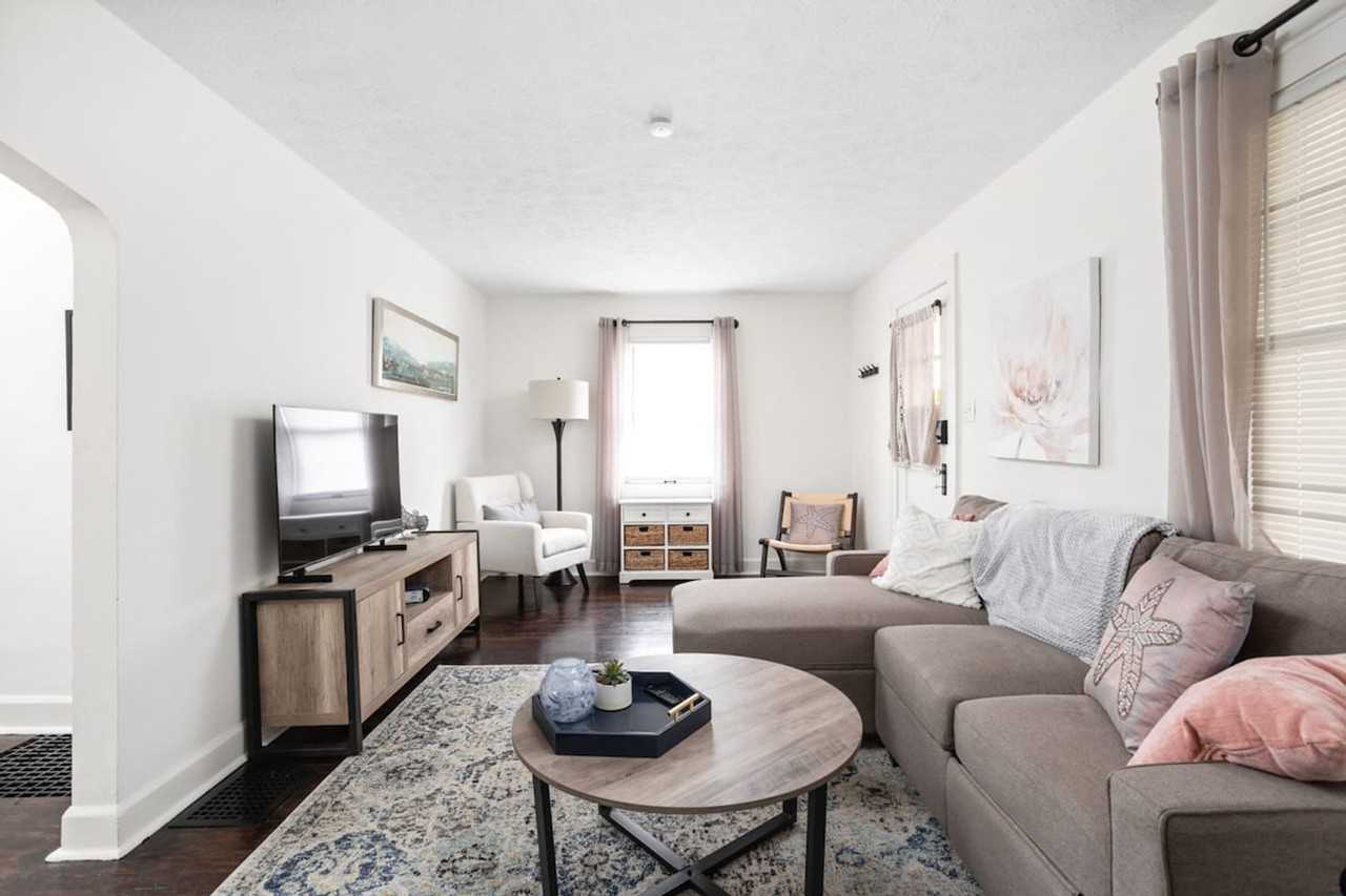 6115 Ralston Avenue #1303758P - Photo 6 of 31