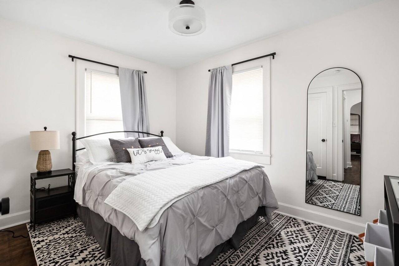 6115 Ralston Ave #1303758P - Photo 2 of 31