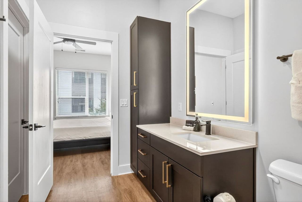 1001 N Himes Ave #1312614P - Photo 6 of 24