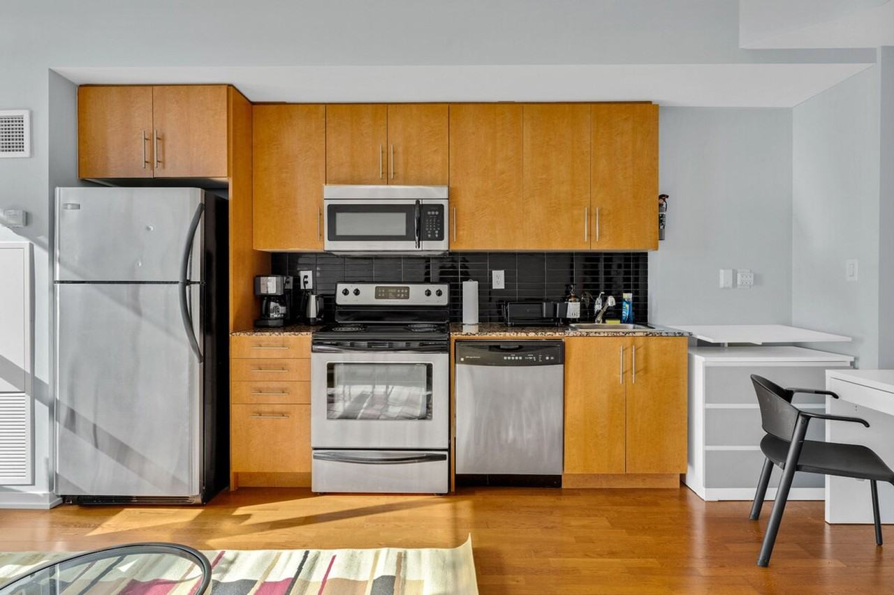 25 York St #1313357P - Photo 7 of 26