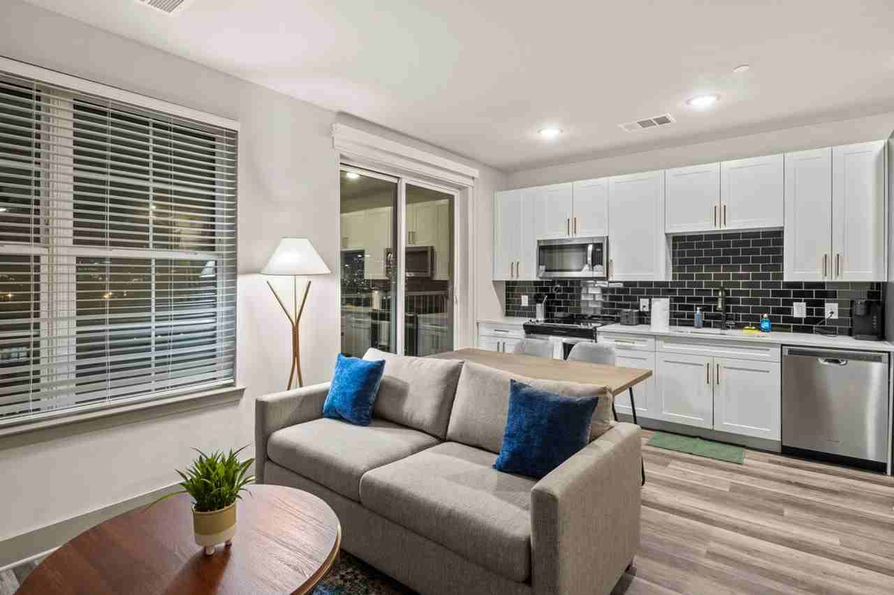 2026 Clifton Ave #1312616P - Photo 3 of 22